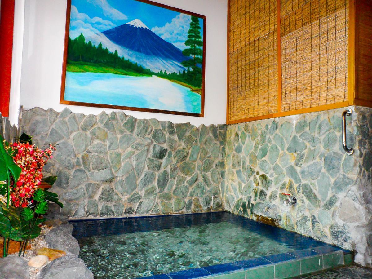Makiling Onsen Hotel Los Banos  Exteriér fotografie